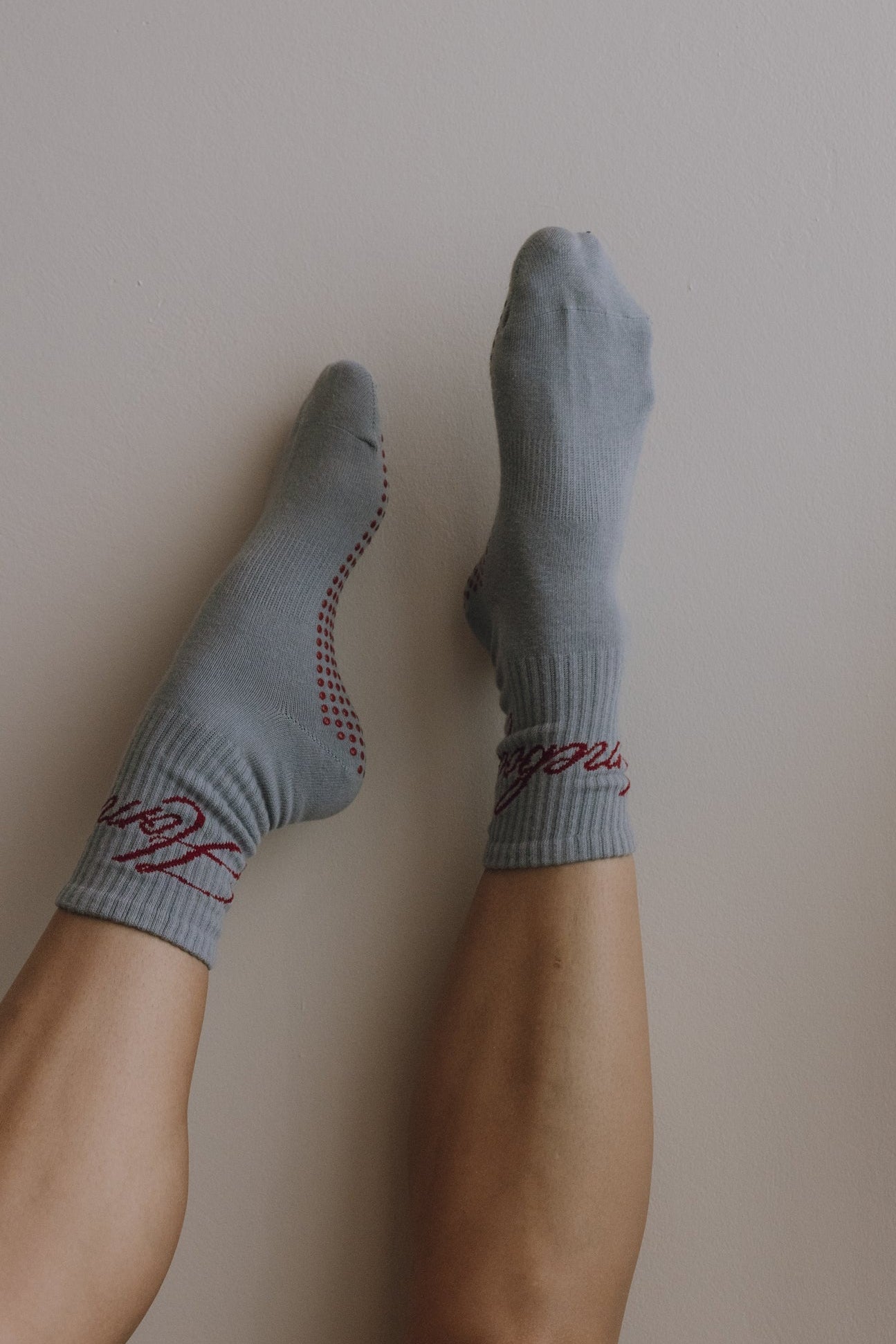 Homebody Grip Socks